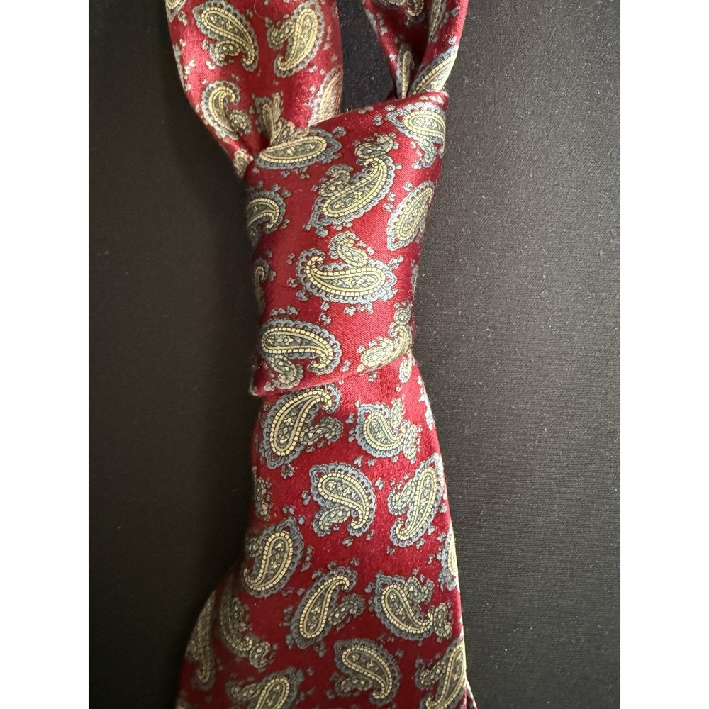 Christian Dior Mens Red Paisley Silk Tie Vintage Designer Necktie 58.5x3.5